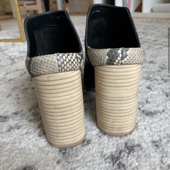 Dolce Vita Renly Mules - Picture 2 of 7